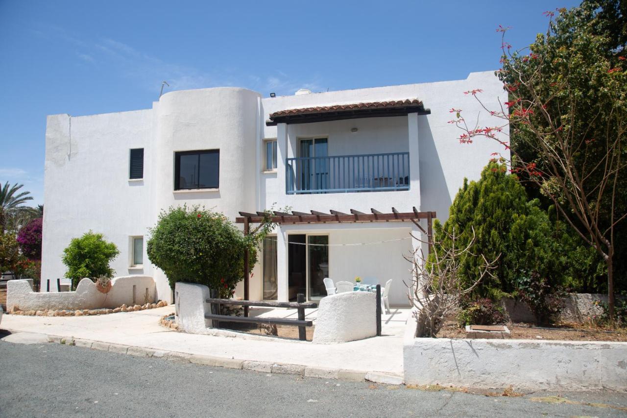 Always Welcome! Near Beach, Cml Swimming Pool Paphos Exteriör bild